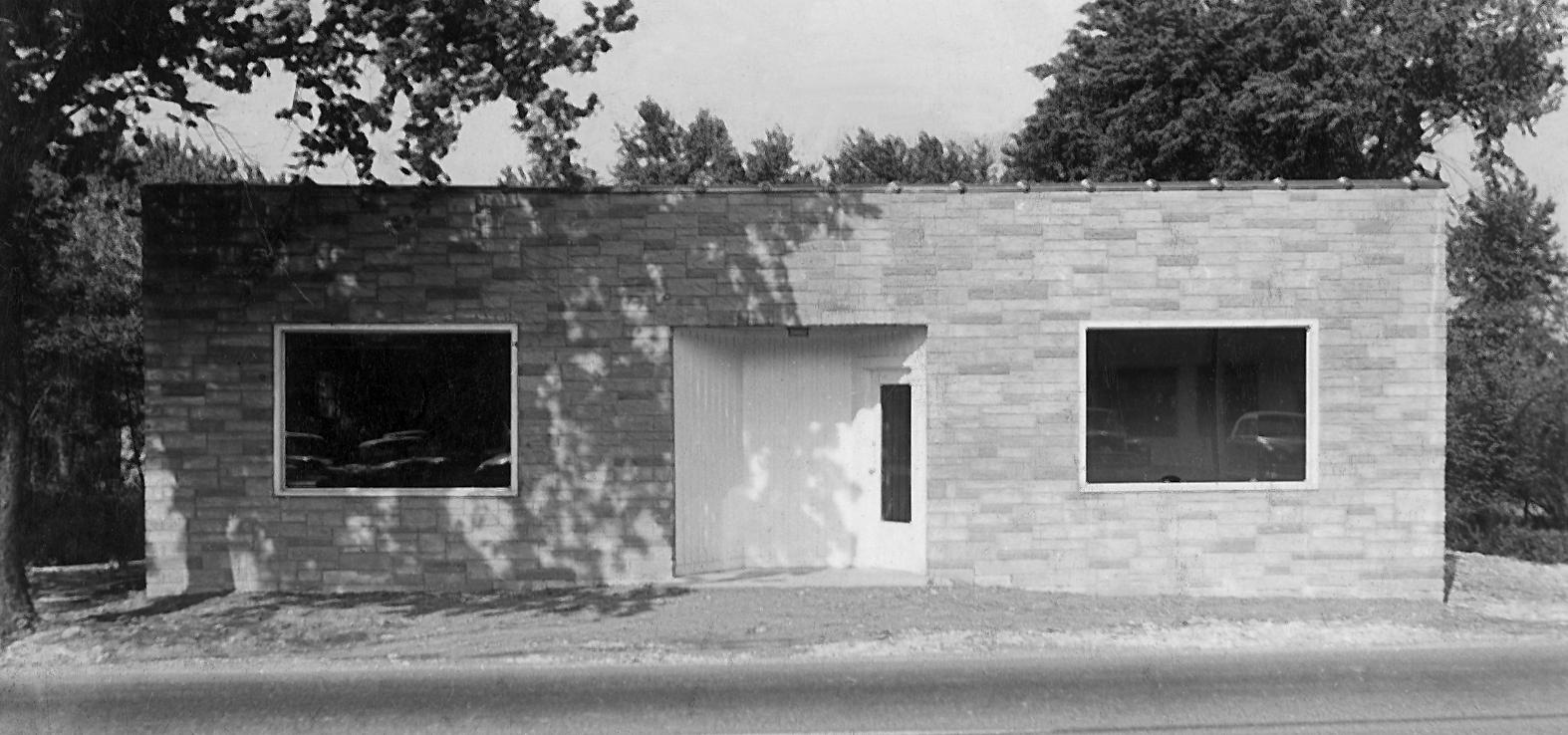 The first dedicated Franklin Printing shop, on Maple Avenue in Zanesville, Ohio